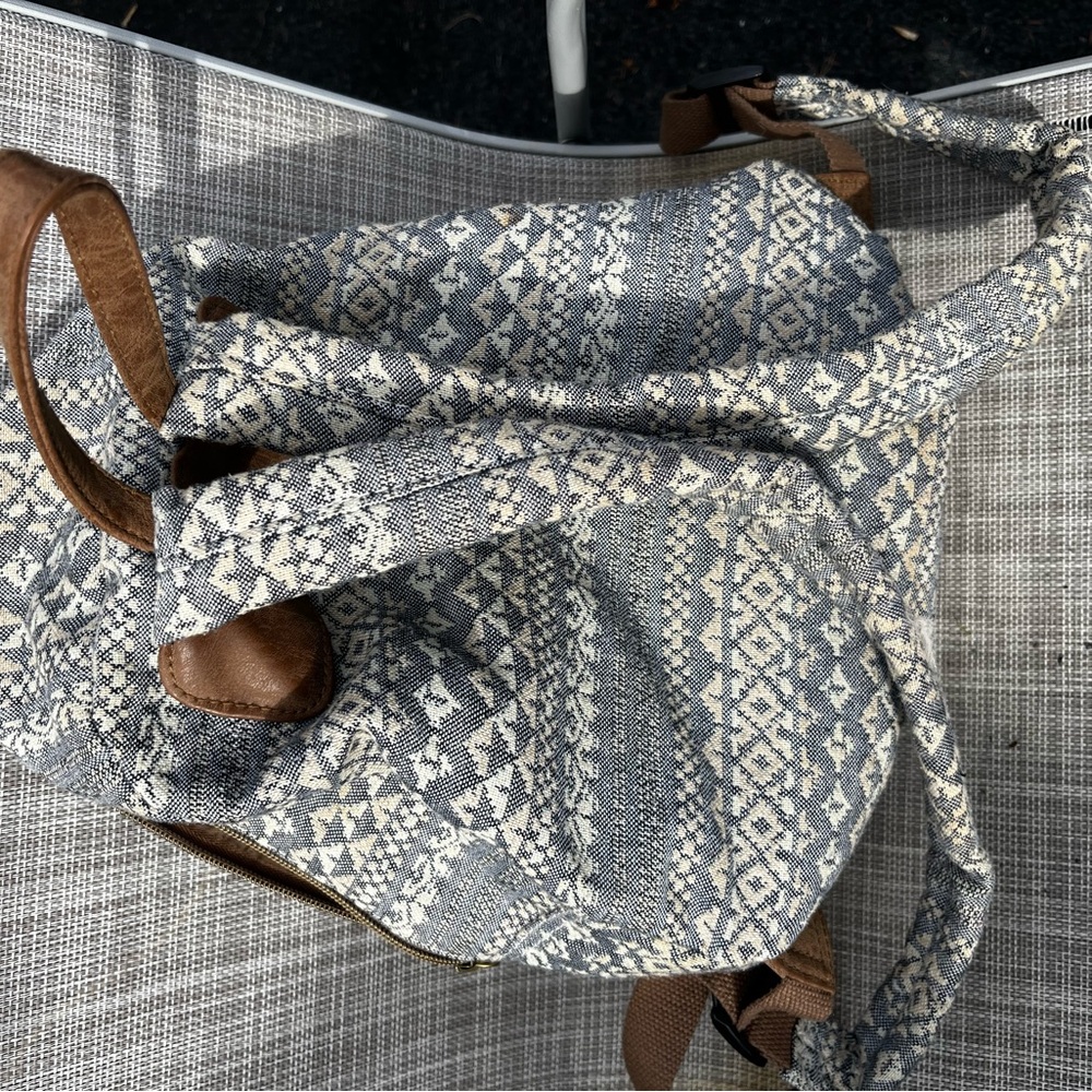 Patterned Gray and Brown Backpack - Picture 3 of 3